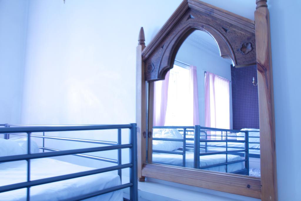 City Stay Hostel エディンバラ エクステリア 写真